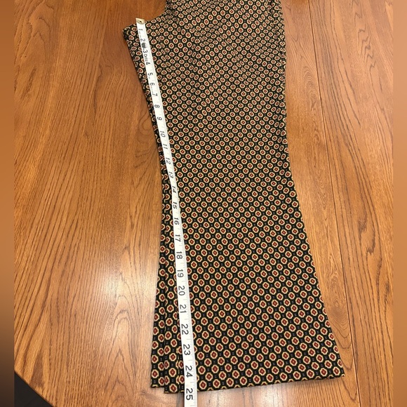 CAbi Dandy Pants, size M - Picture 9 of 11